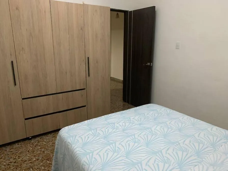 Apartamento En Laureles Con Ubicacion Privilegiada Medellin 0*,